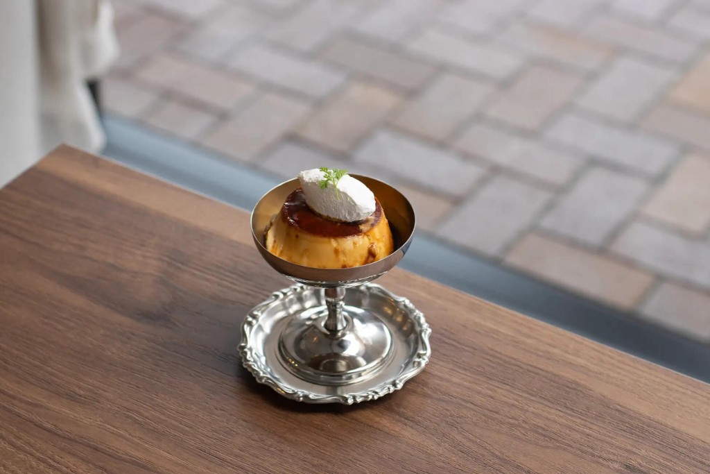 街角のレモンベーカリー琴似店の『プリン』