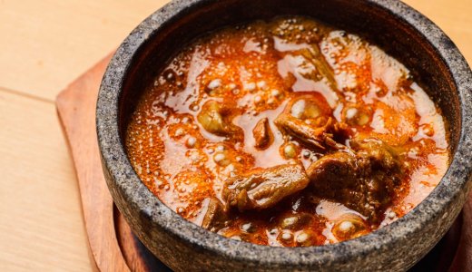 【北海道炉端アカオニ】すすきのに厳選した北海道産⾷材を使⽤した“総合炉端居酒屋”がオープン！