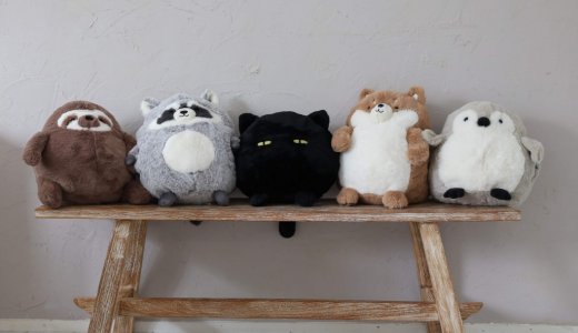 ニトリデコホームから人気の「手入れアニマルクッションシリーズ」にペンギン・柴犬・ナマケモノ・アライグマが新登場！