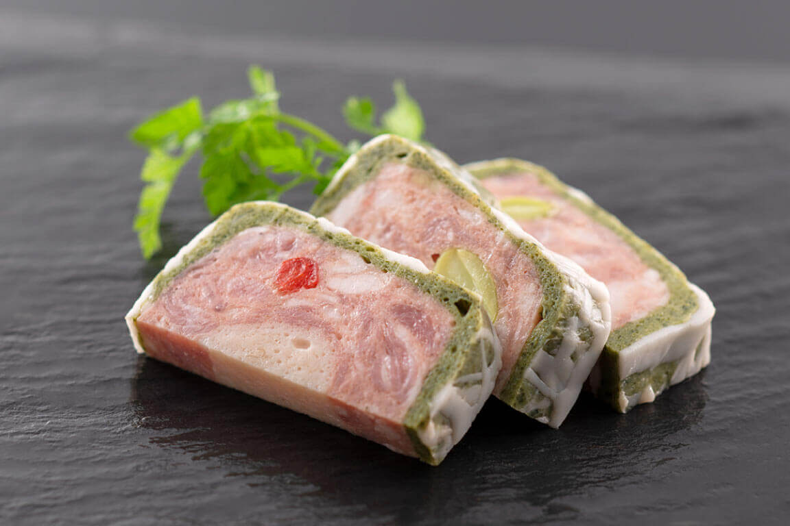 喜久一分店の『特製おせち2027』-肉と豚肉のテリーヌ