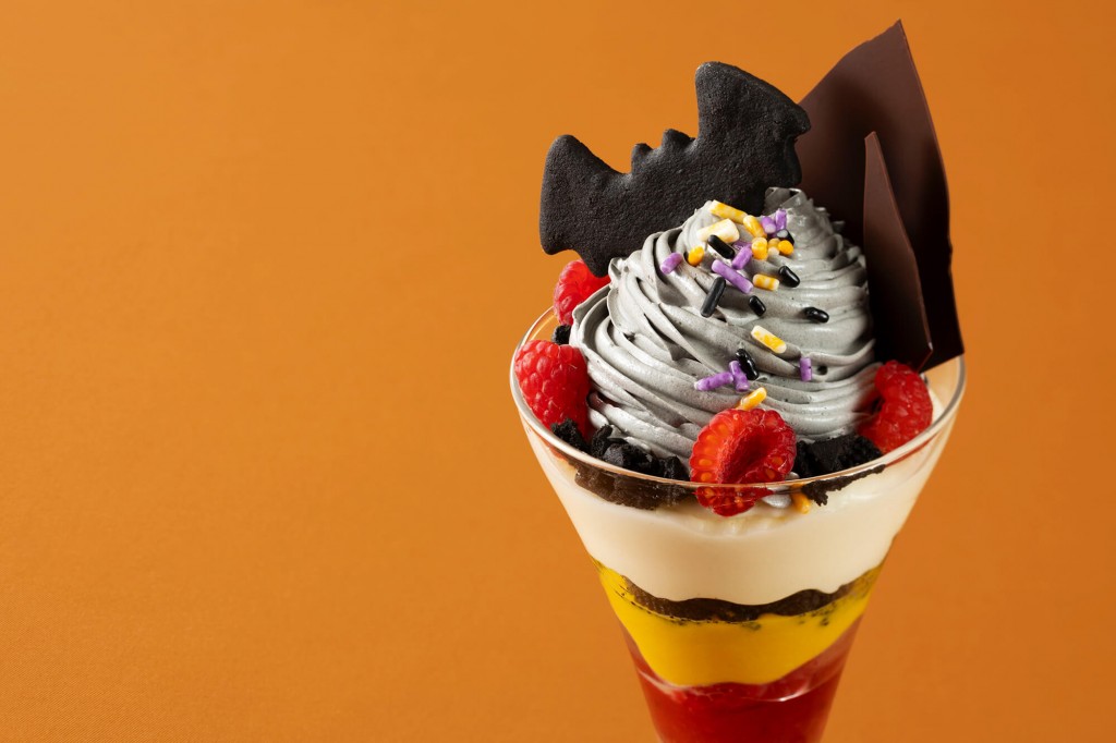 札幌グランドホテルの『ハロウィンスイーツフェア』-ハロウィンパフェ