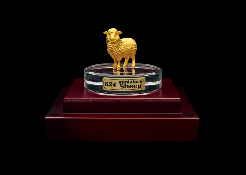 札幌三越『大黄金展』-K24 miniature Sheep 3,025,000円(販売予定価格)