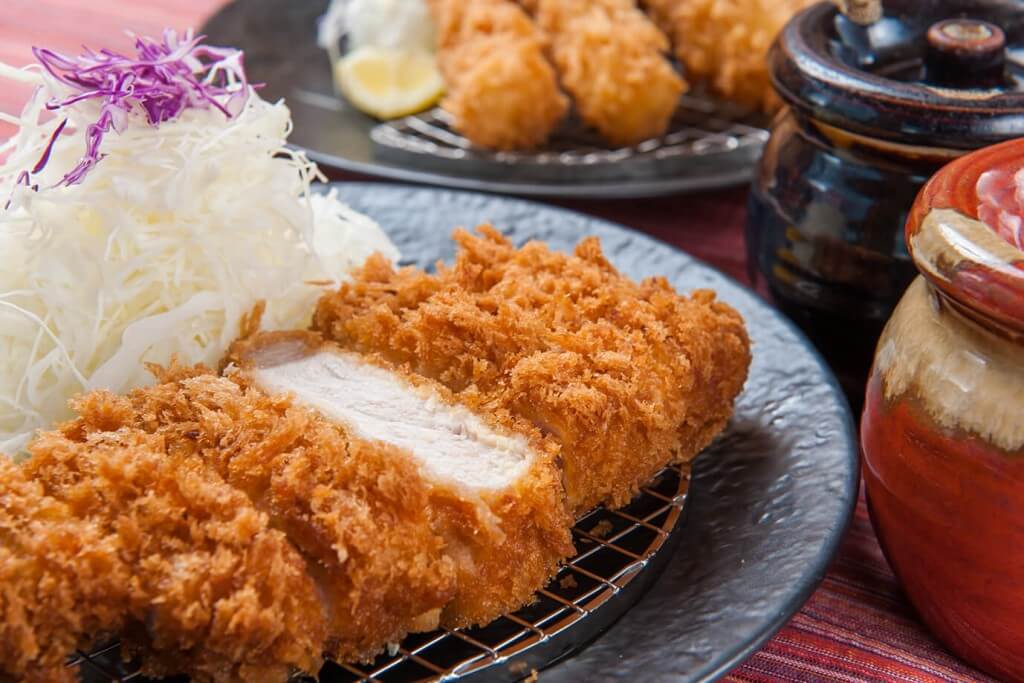 とんかつ玉藤