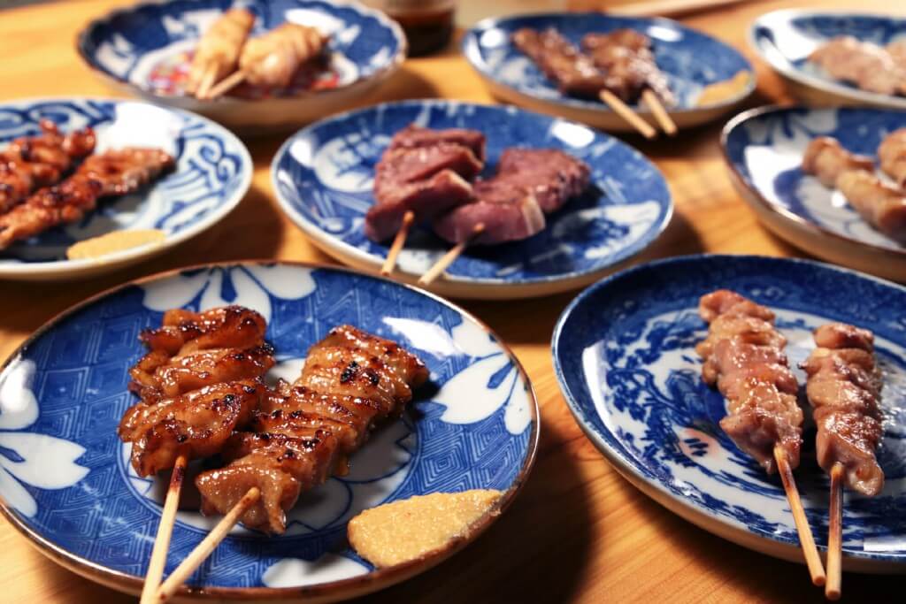 焼き鳥食べ飲み放題 おすすめ屋のもつ鍋・水炊き・刺身など